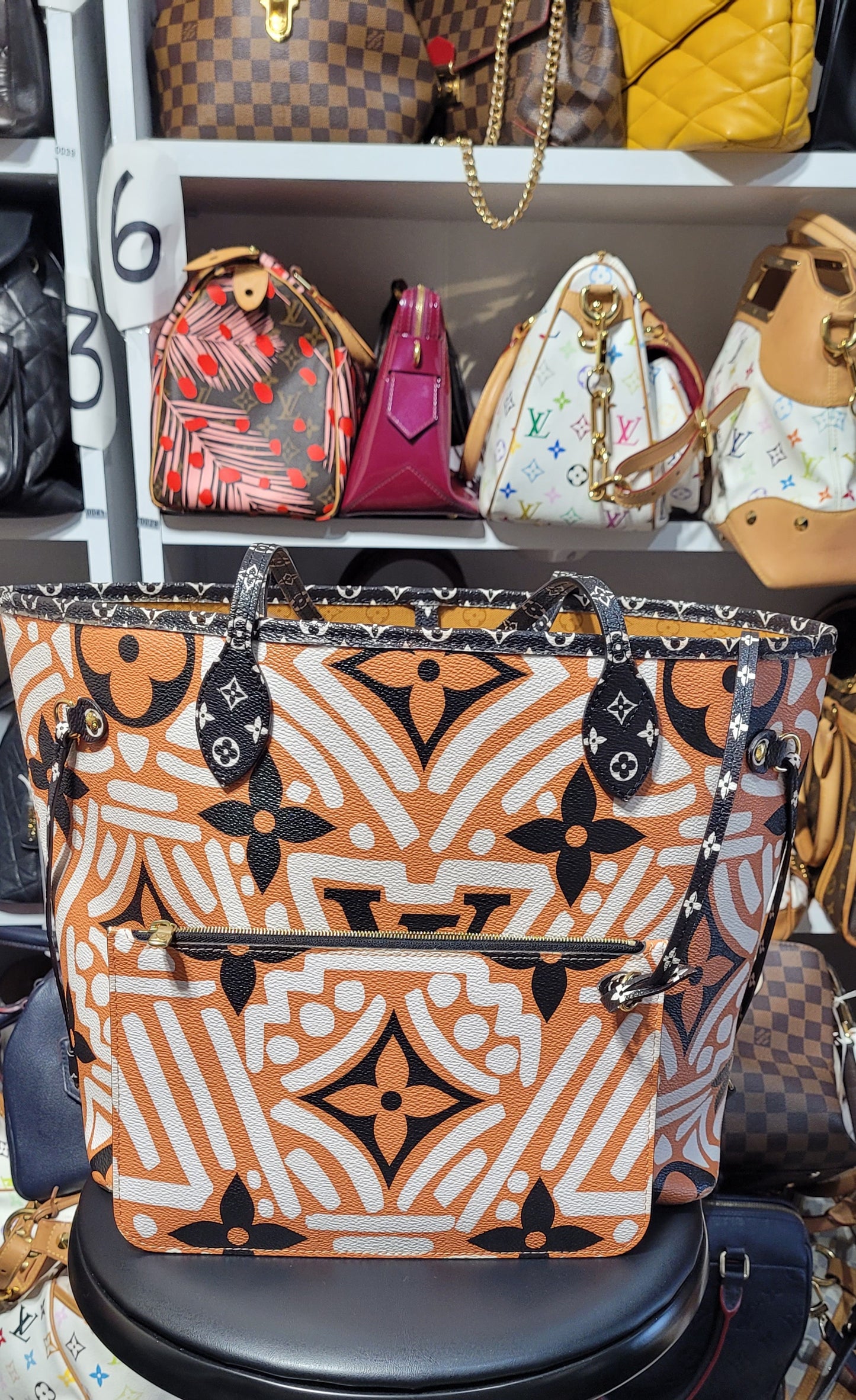 Preowned Louis Vuitton Giant Rose Neverfull MM