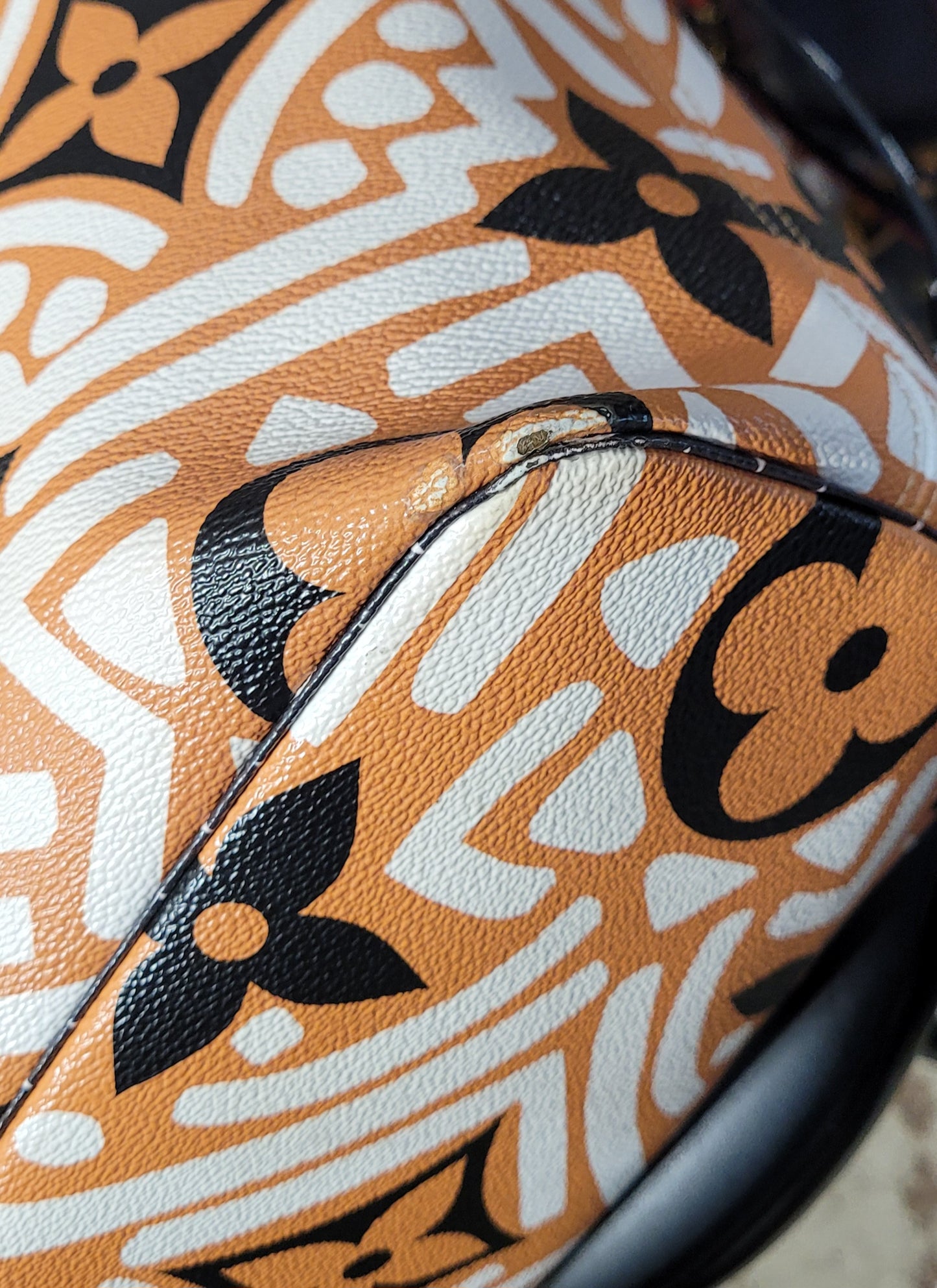 Preowned Louis Vuitton Giant Rose Neverfull MM