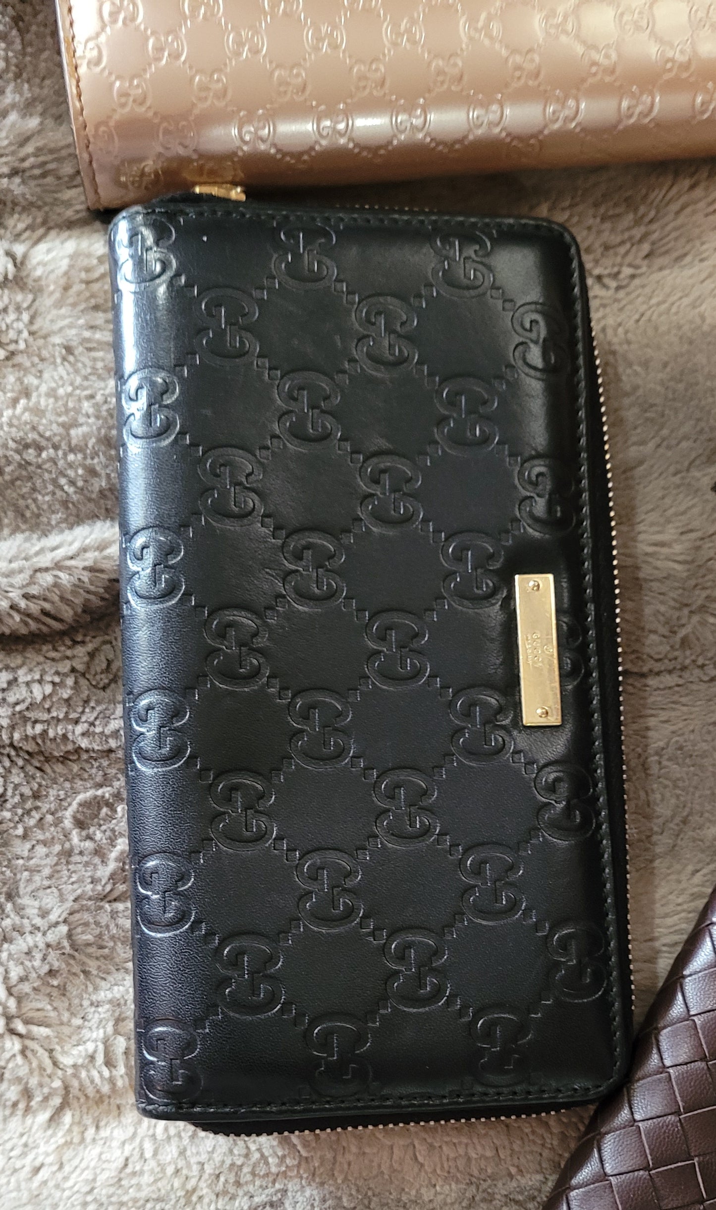 Preowned Bundle of Louis Vuitton, Gucci and Bottega