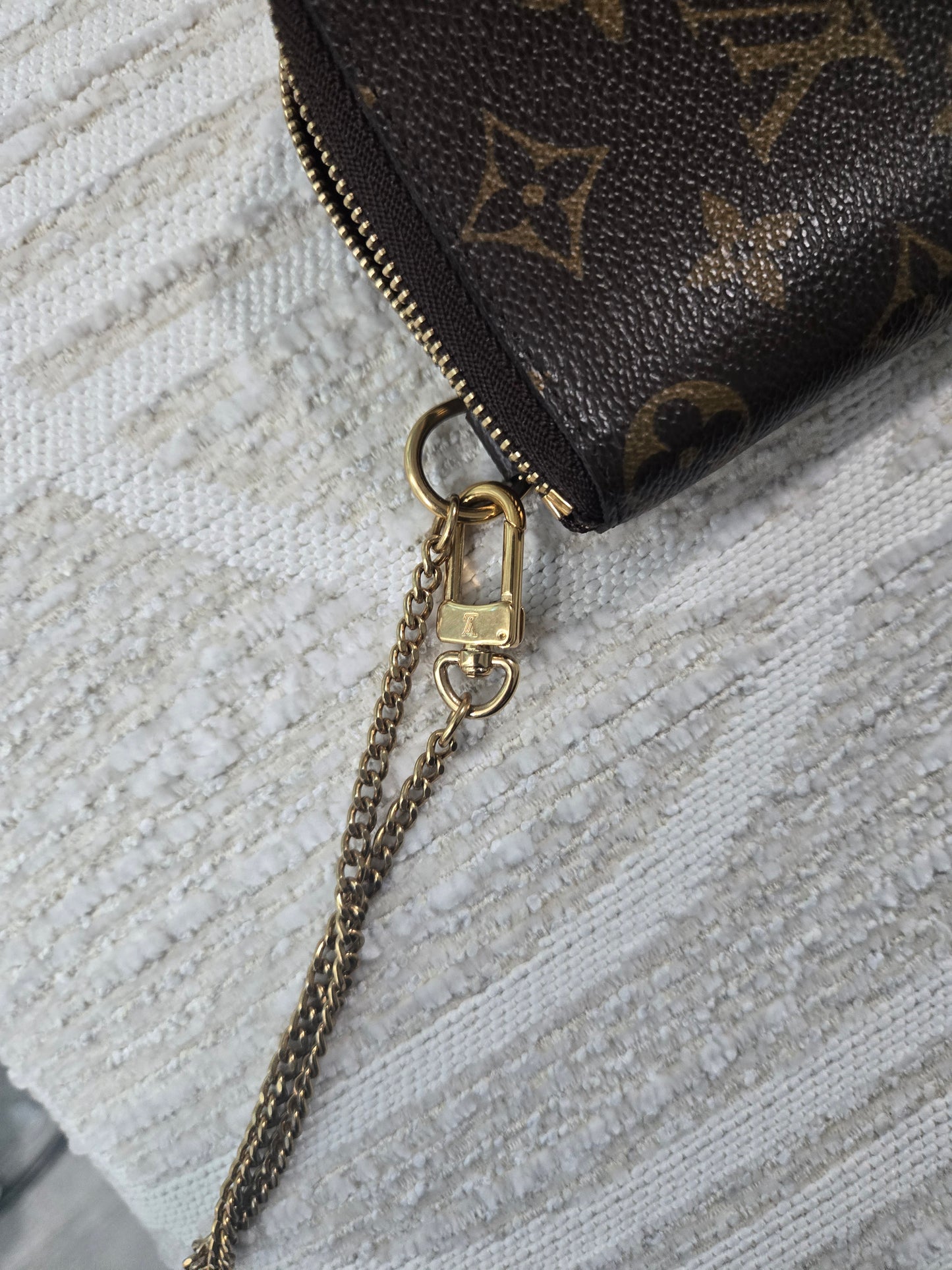 Pre-owned Louis Vuitton wristlet card case