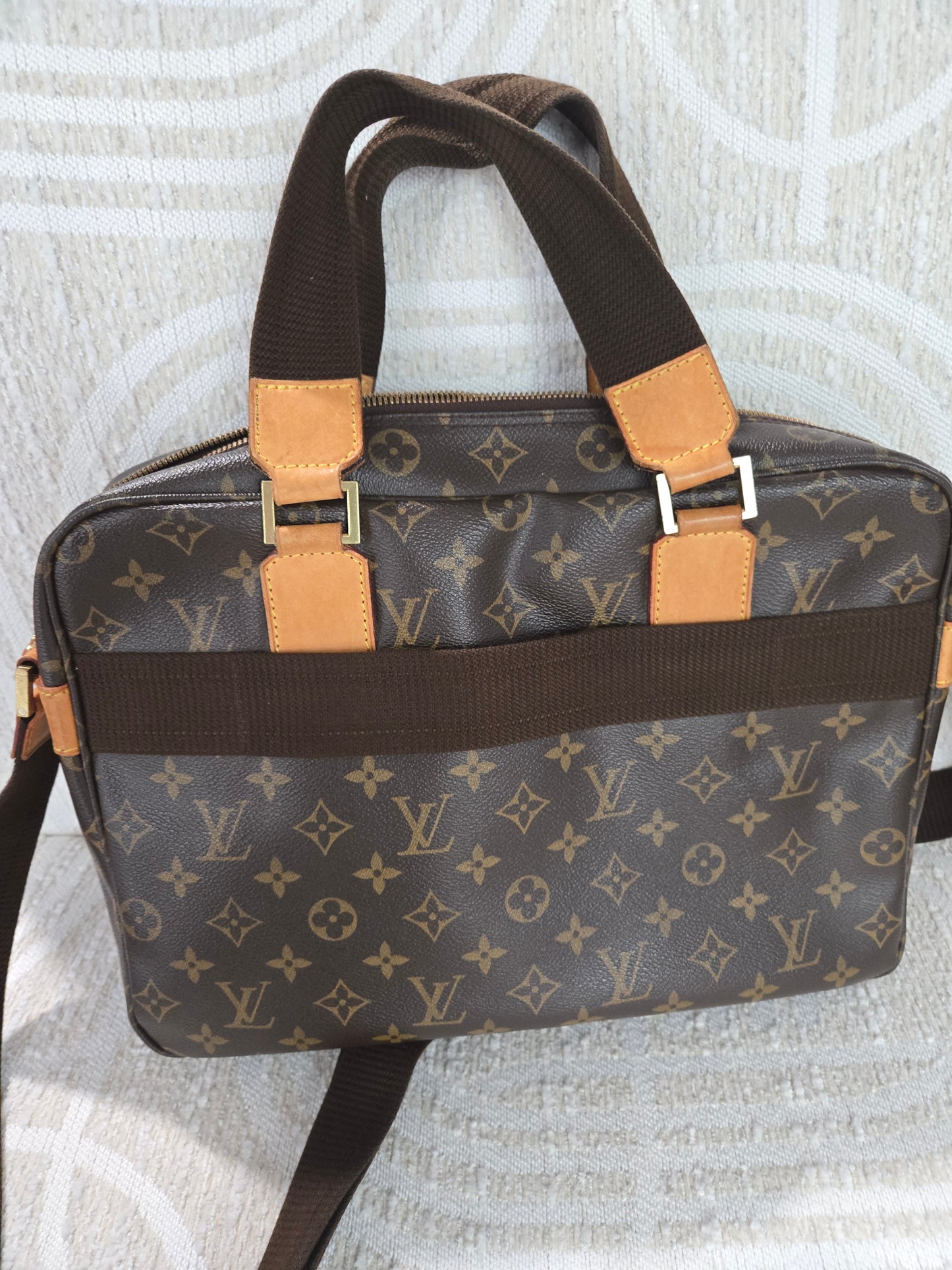 Pre-owned Louis Vuitton Bosphore 2 way bag