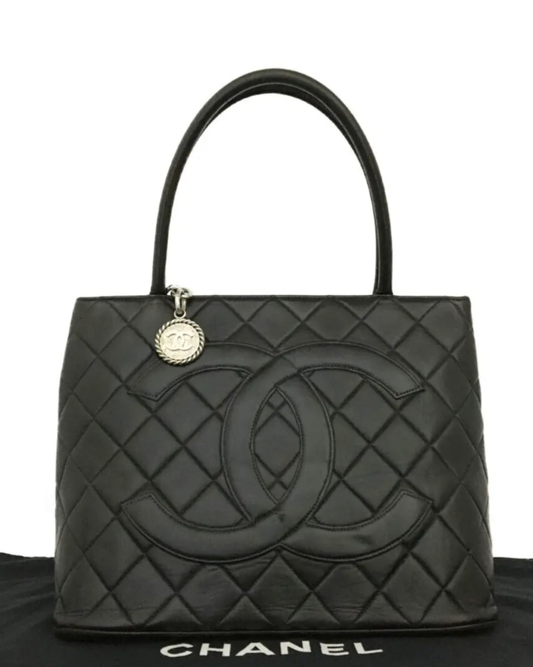 Preowned Chanel Classic Silver Medallion CC Logo Quilted Black Lambskin Tote Bag