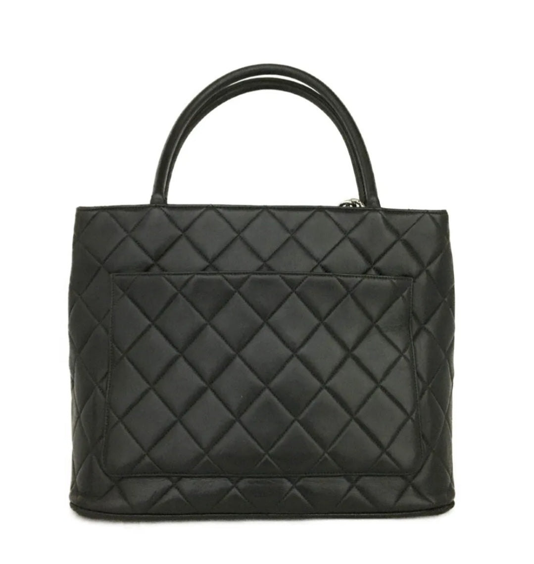 Preowned Chanel Classic Silver Medallion CC Logo Quilted Black Lambskin Tote Bag