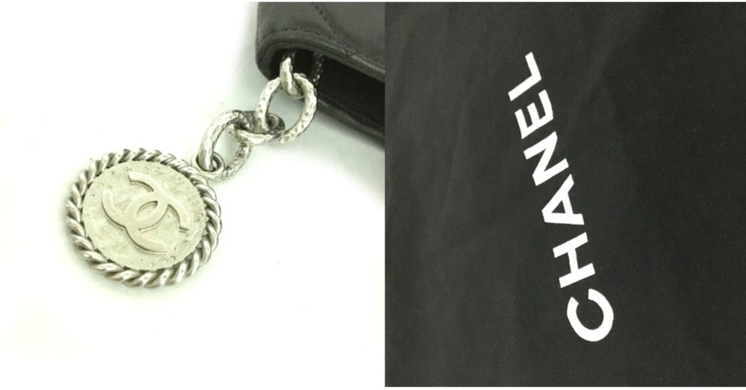 Preowned Chanel Classic Silver Medallion CC Logo Quilted Black Lambskin Tote Bag