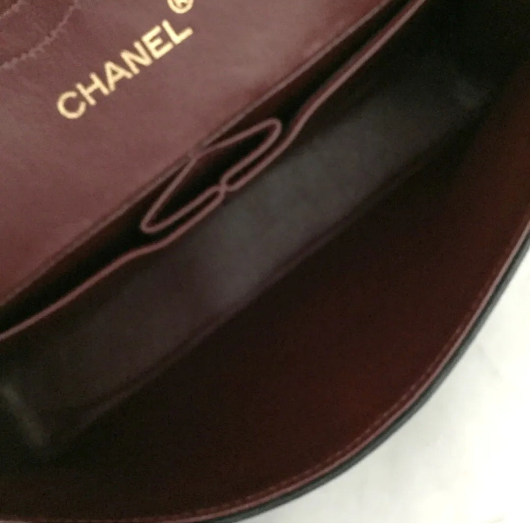 Preowned Vintage CHANEL Double Flap 25 Quilted CC Logo Lambskin Chain Shoulder Bag