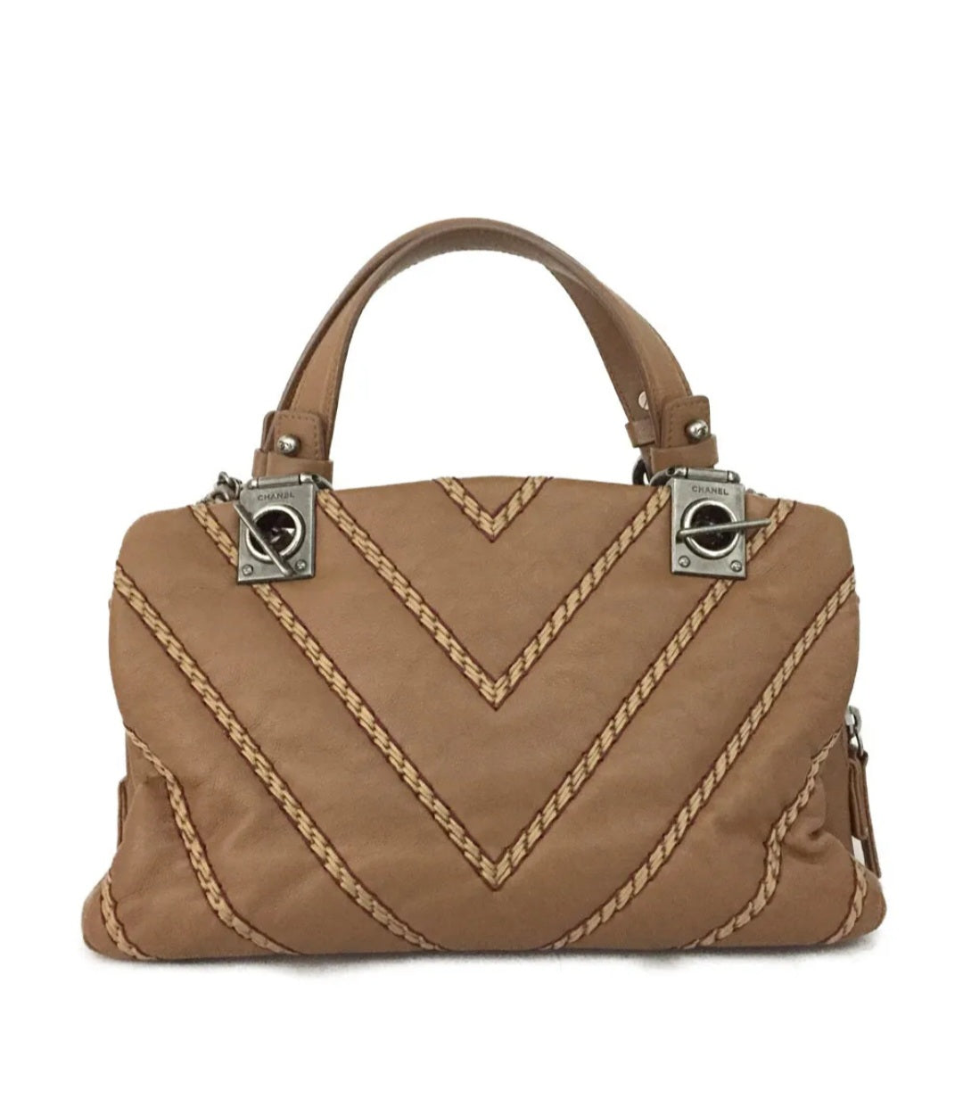 Preowned CHANEL Brown V Stitch CC Logo Lambskin Chain Shoulder Bag