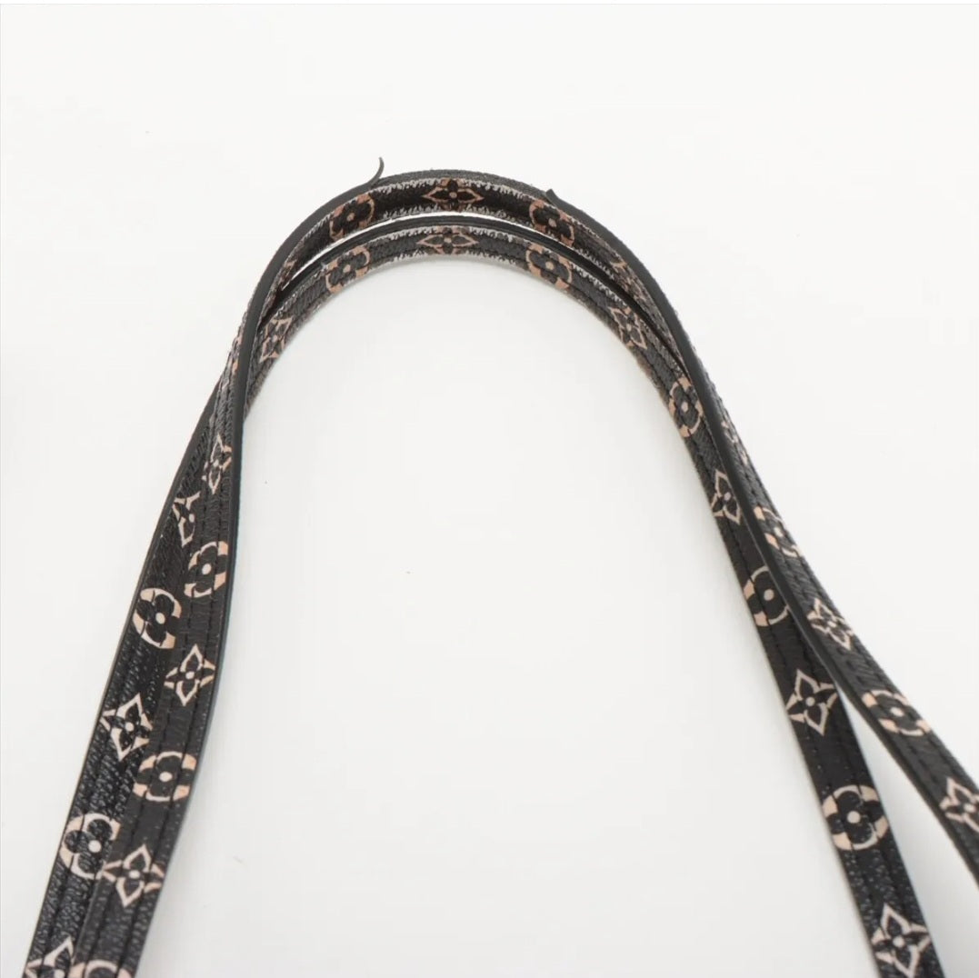 Preowned Louis Vuitton Giant Rose Neverfull MM