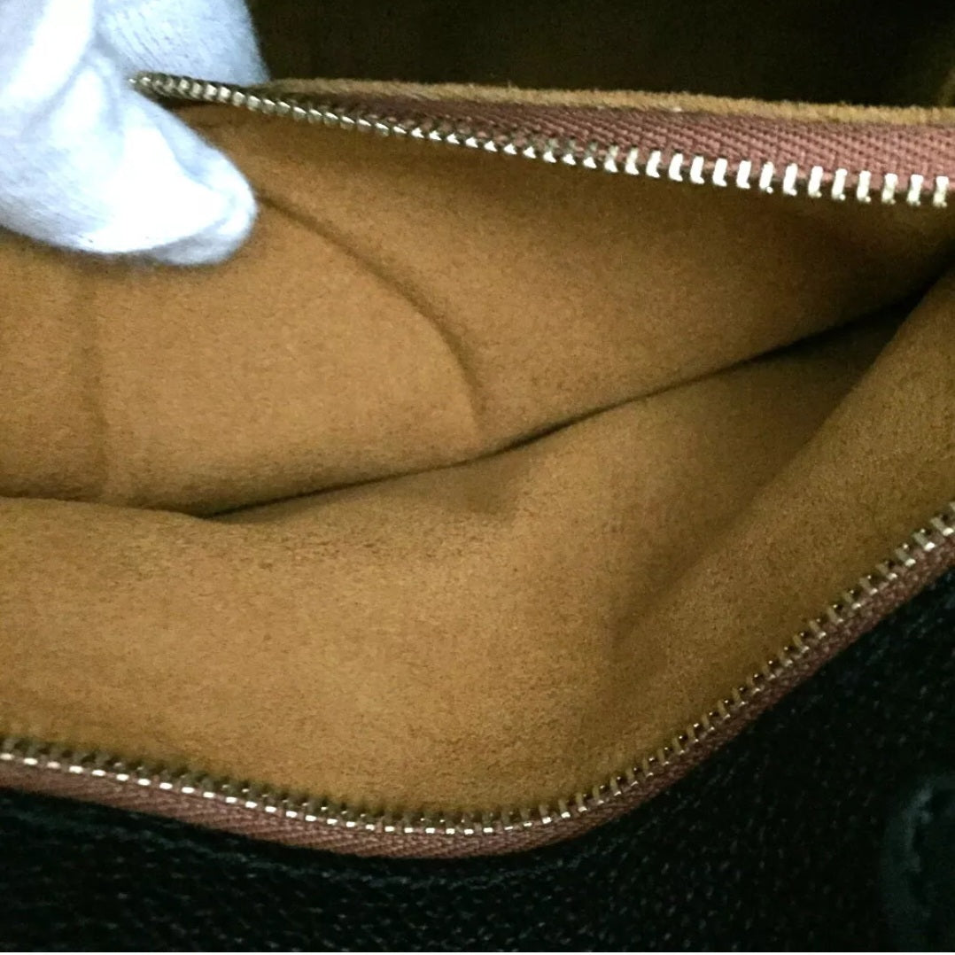 Preowned Louis Vuitton Onthego GM Empreinte Leather