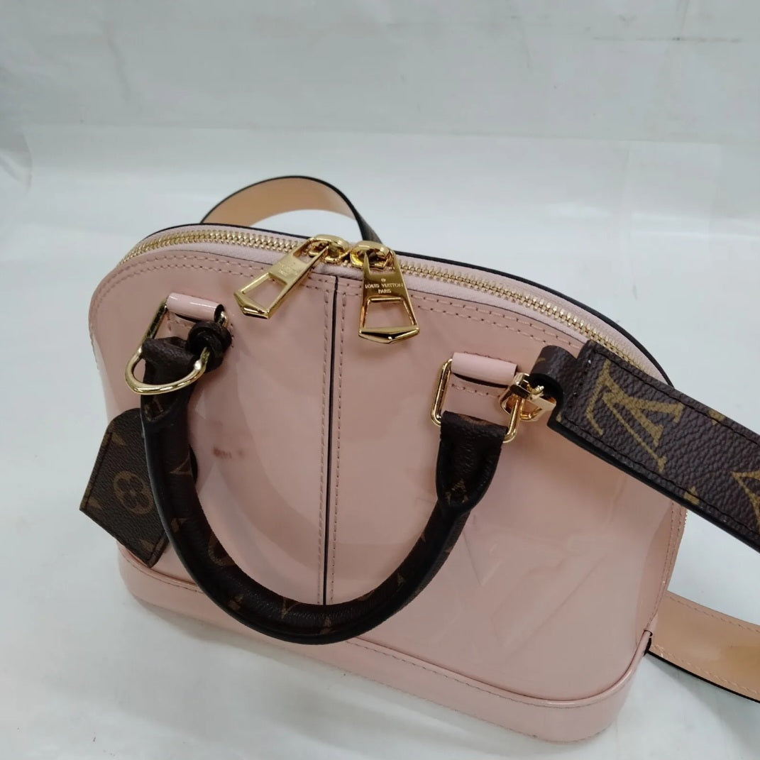 Preowned Vintage Louis Vuitton vernis Monogram Alma BB Shoulder Bag