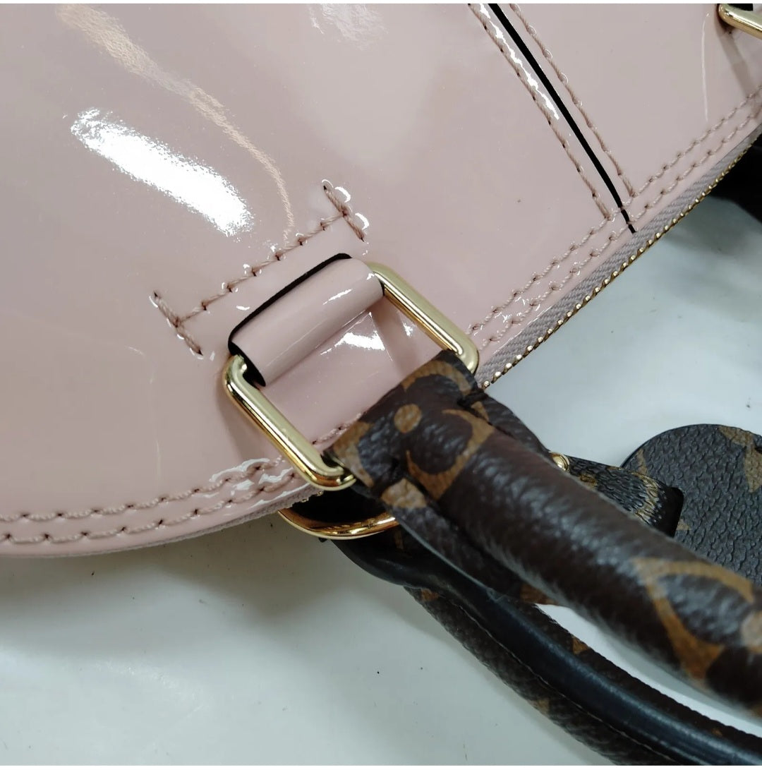 Preowned Vintage Louis Vuitton vernis Monogram Alma BB Shoulder Bag