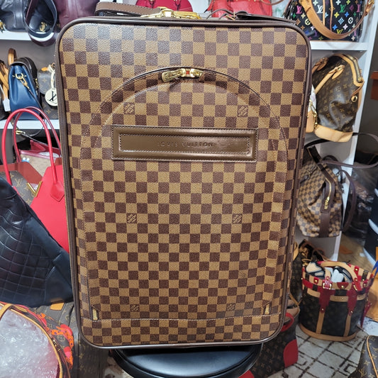 Preowned Louis Vuitton Pegase 55 Damier travel bag