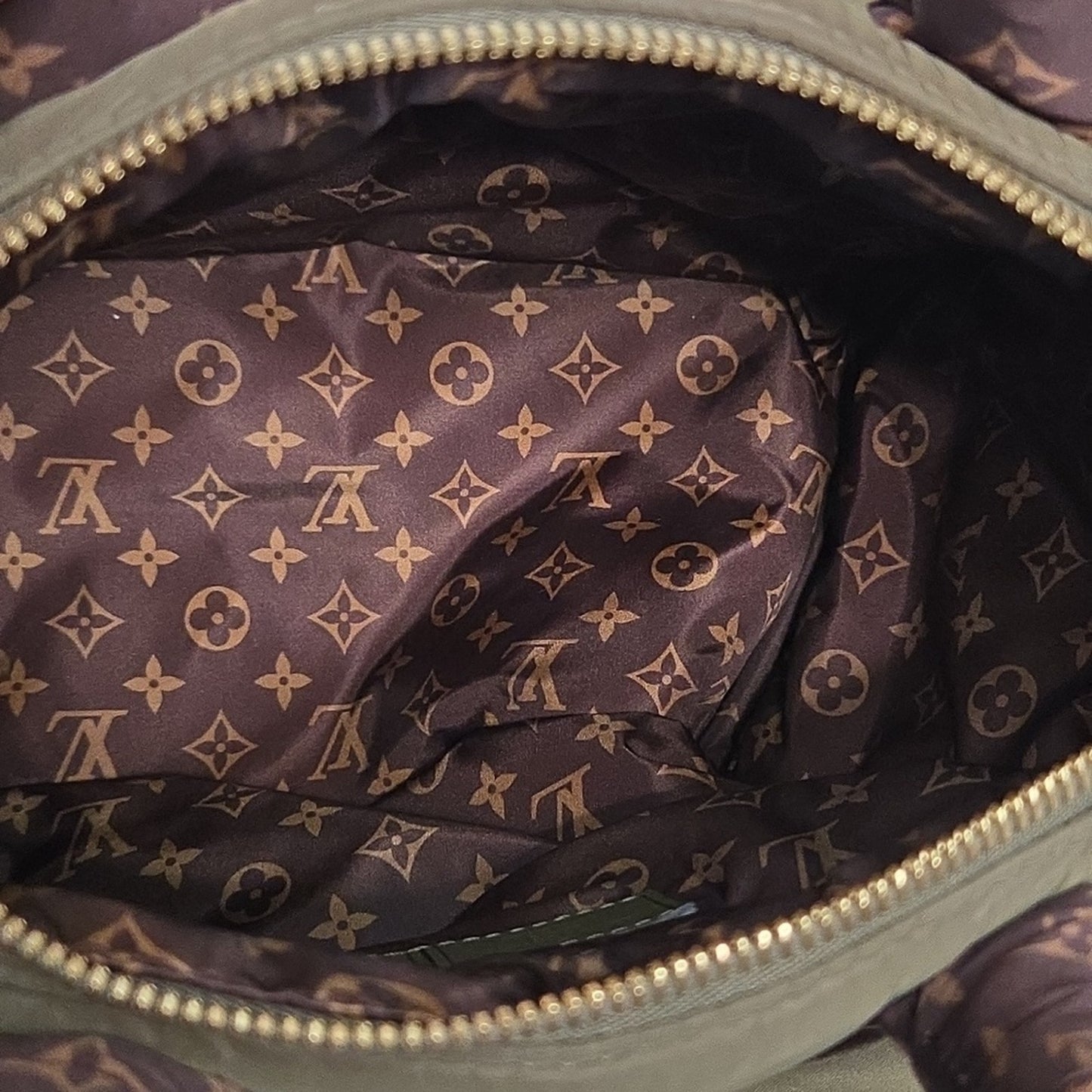 Preowned Louis Vuitton Limited Edition Olive Giant Monogram Econyl Pillow Speedy 25