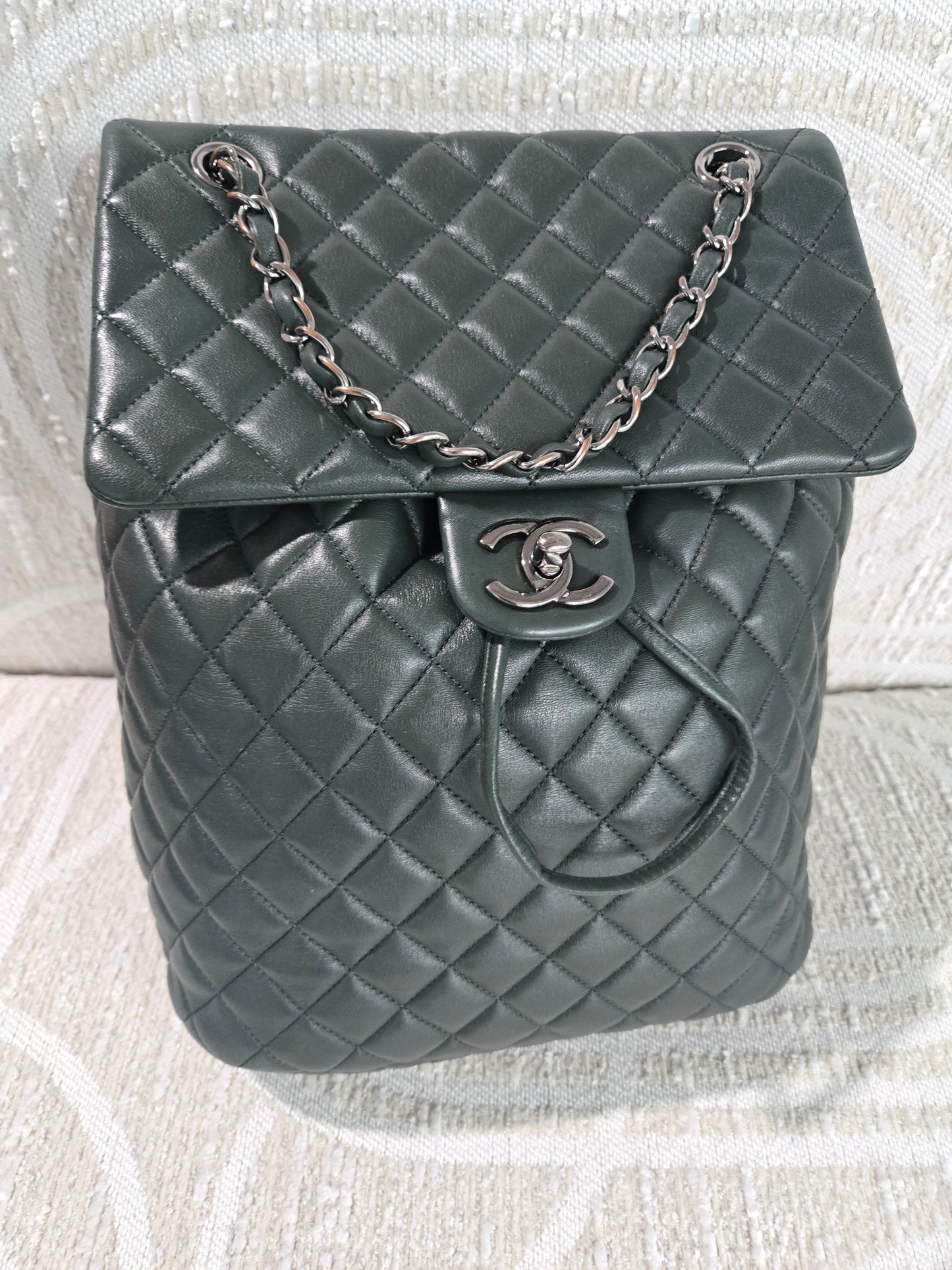 Pre-owned Chanel Lambskin backpack