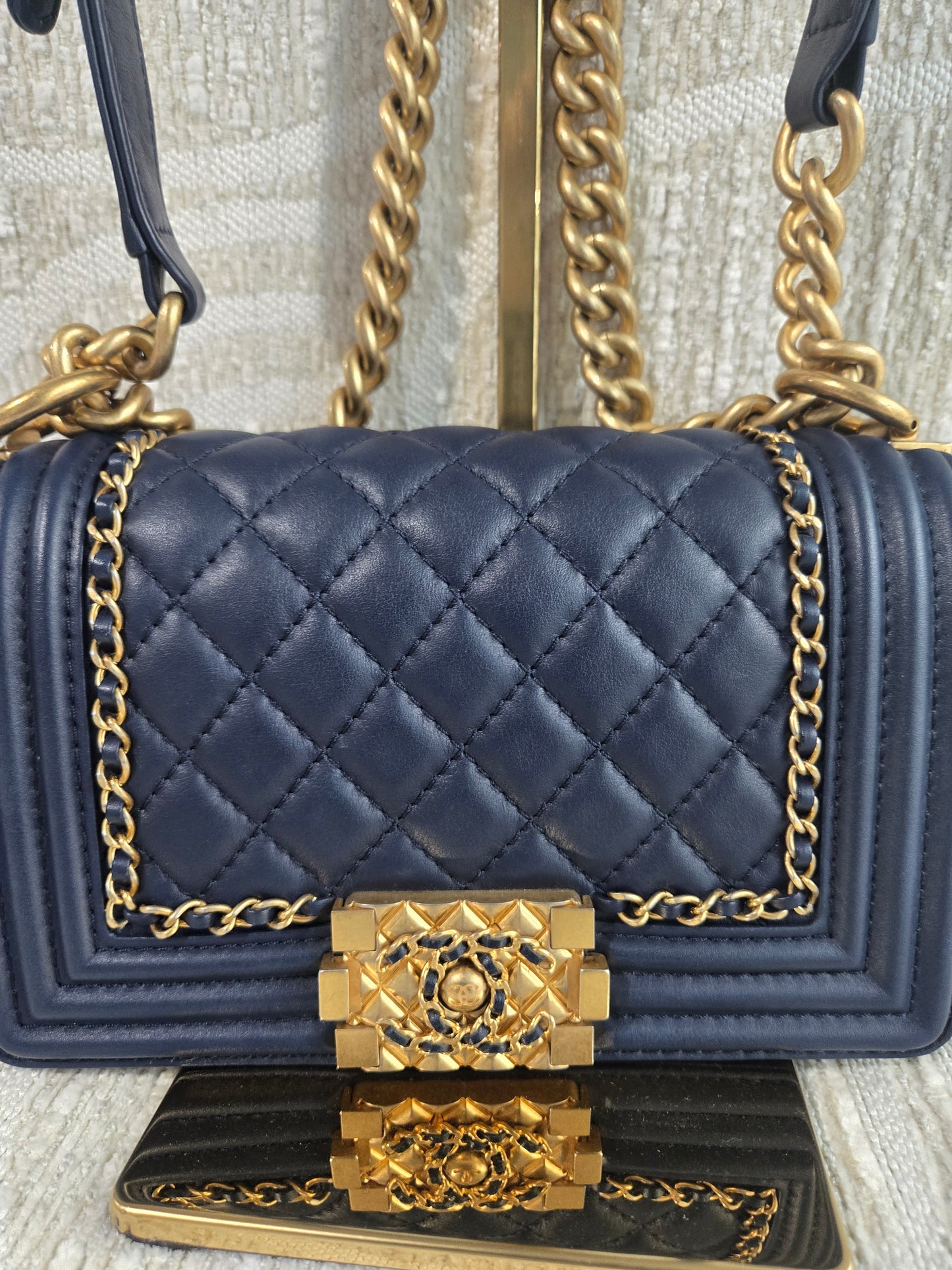Pre-owned chanel boy navy Shoulder Bag