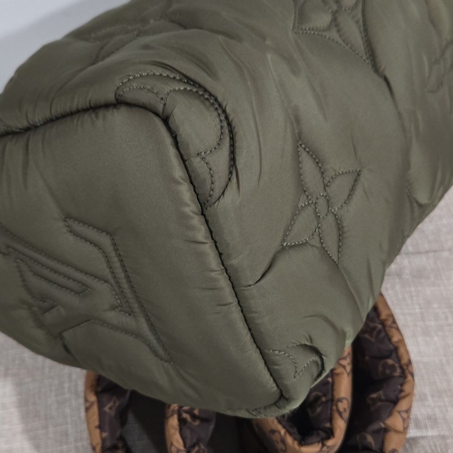 Preowned Louis Vuitton Limited Edition Olive Giant Monogram Econyl Pillow Speedy 25