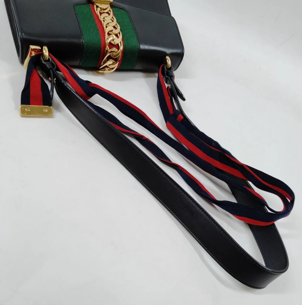 Preowned Vintage Gucci Shoulder Bag Sherry Line Black Leather