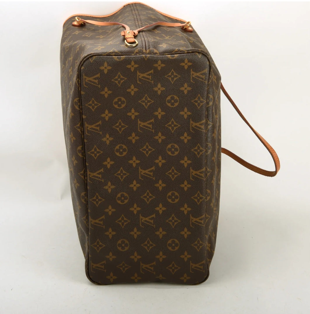 Preowned Louis Vuitton Neverfull GM Tote W/Pouch