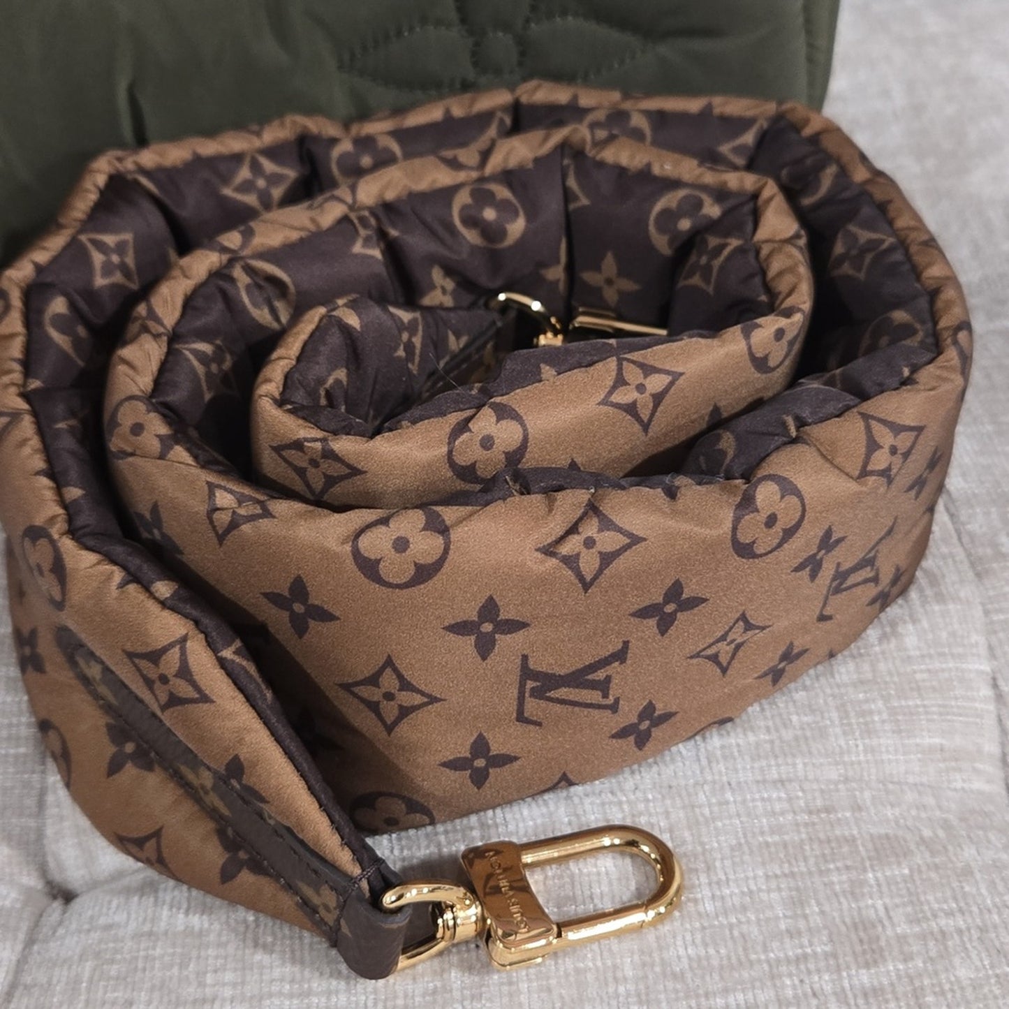 Preowned Louis Vuitton Limited Edition Olive Giant Monogram Econyl Pillow Speedy 25